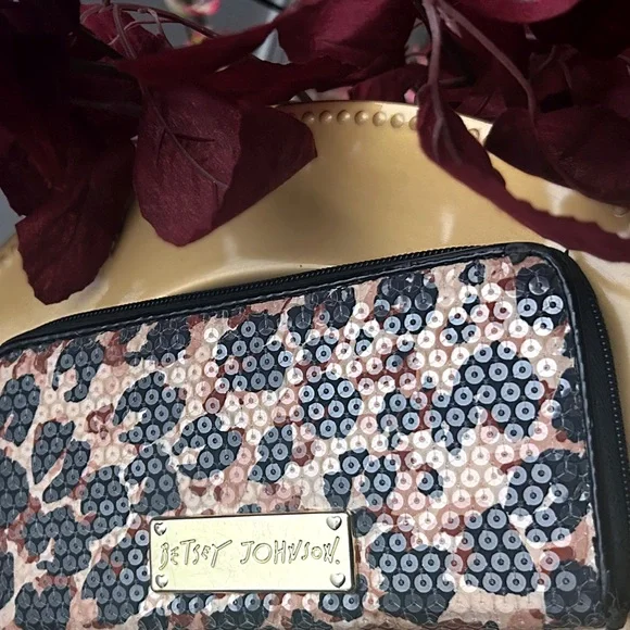 Betsey Johnson Leopard Print “Sequin”  Zip Around Wallet - Picture 2 of 13